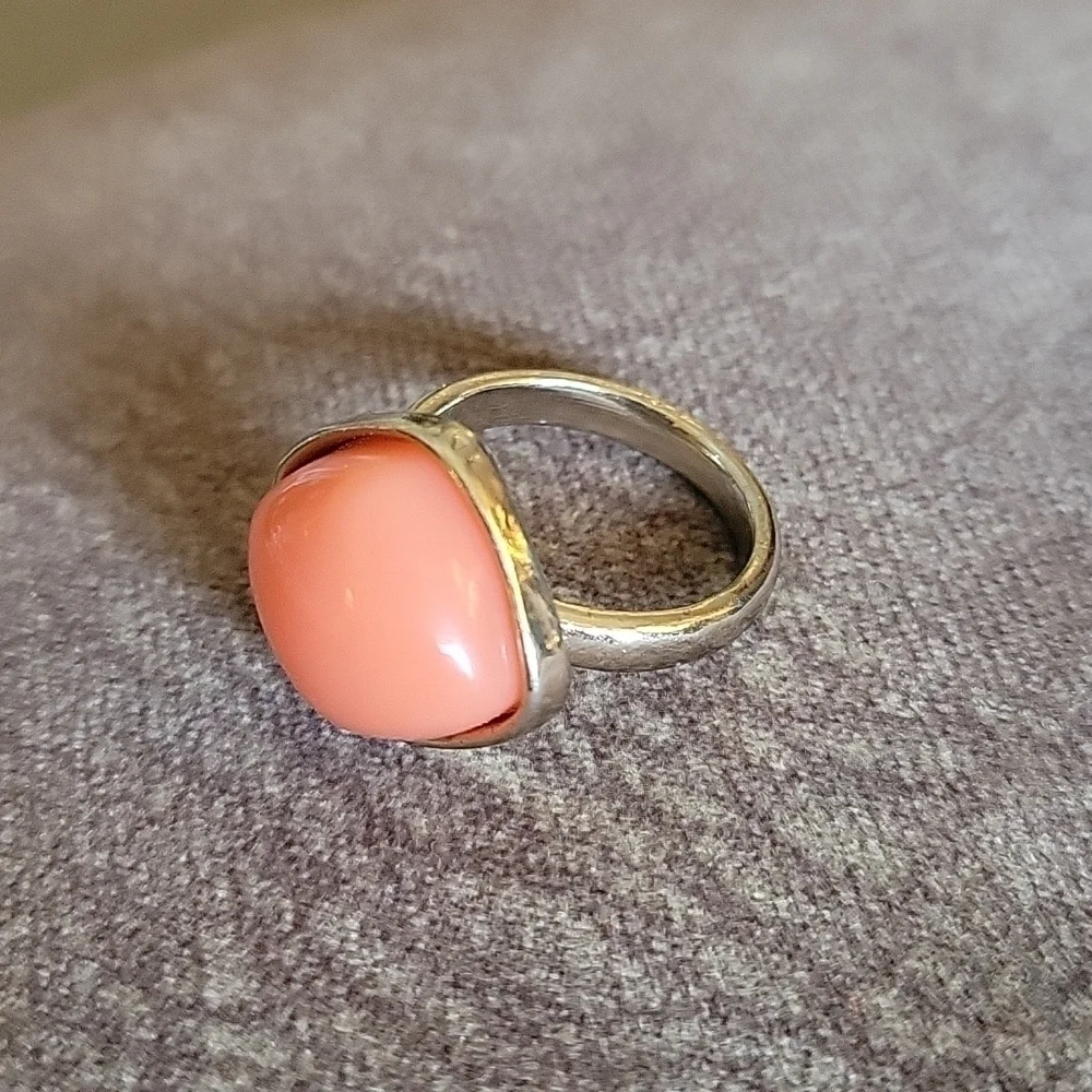 3/$30 VTG Peach Acrylic Diamond Shape Ring